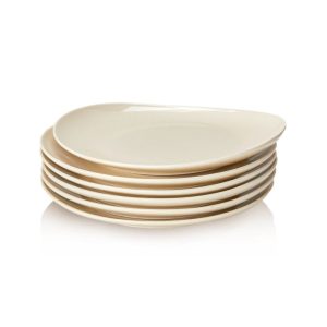 Beige Curved Porcelain Plates